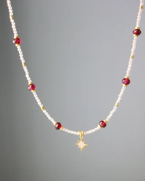 Collana Stella del Nord in Argento 925 con pietre di Granato e Quarzo ialino