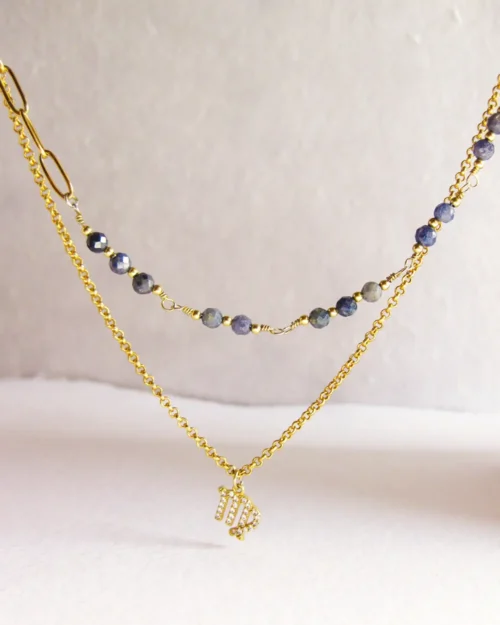 Collana della Vergine con pietre naturali di zaffiro