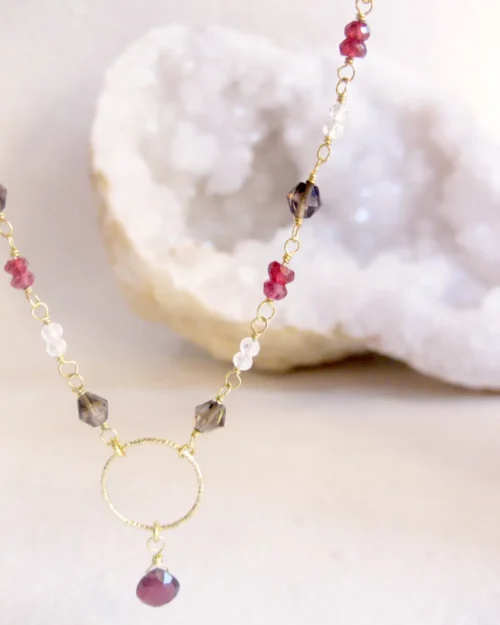 Collana Vibrazioni Cosmiche in Argento 925 con pietre naturali di Granato, Quarzo ialino e Quarzo fumè