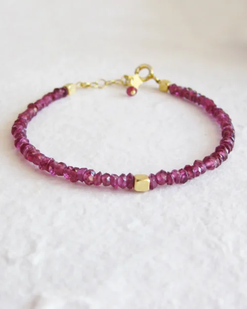 Bracciale in Argento 925 con pietre di Granato rodolite