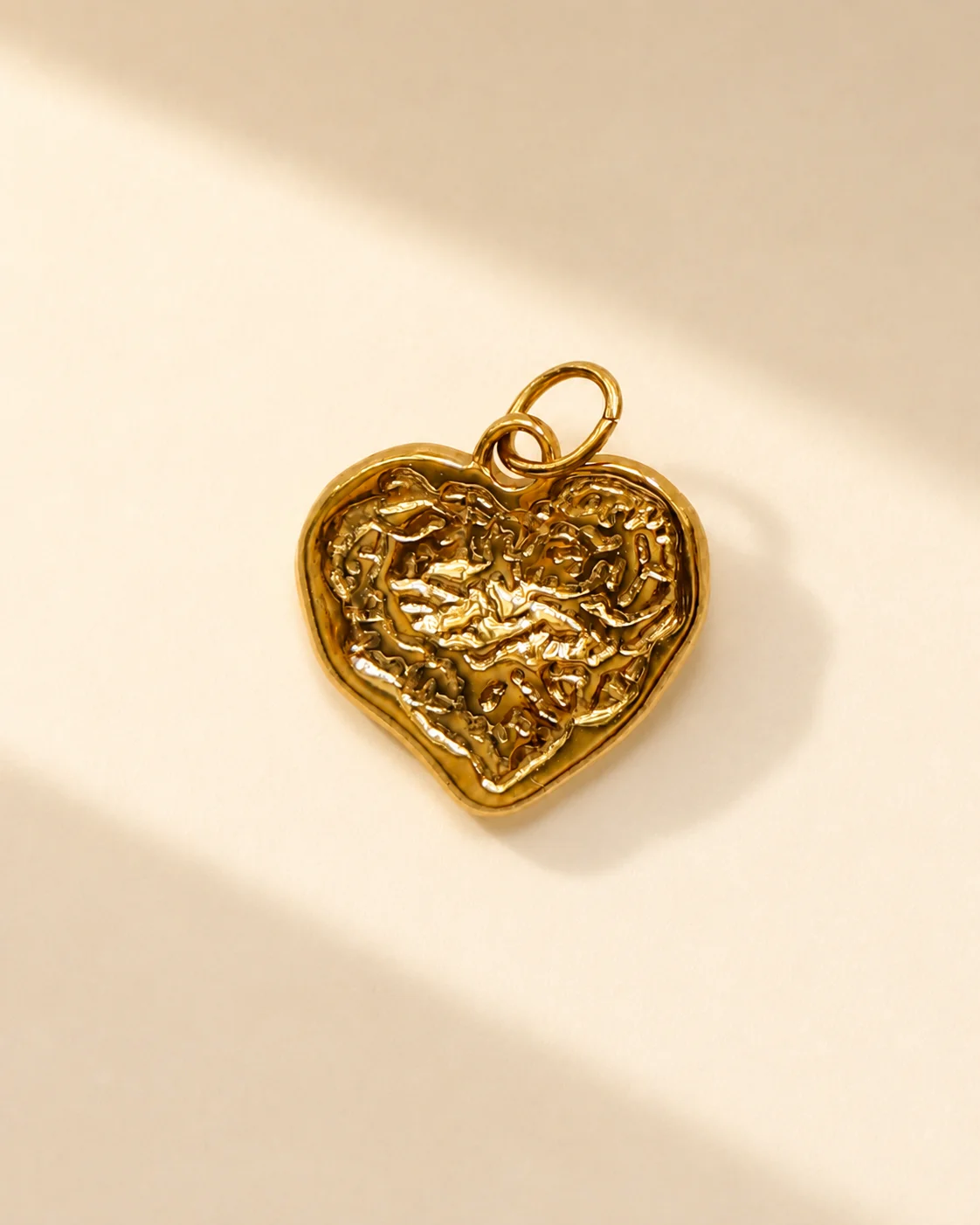 cuore-martellato-oro-2